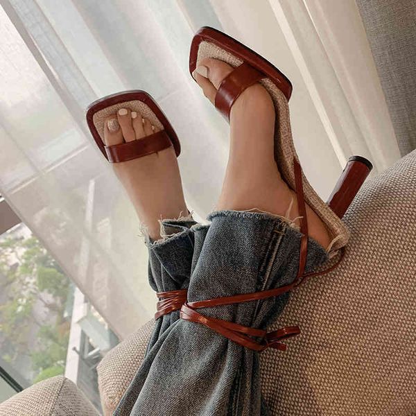 sandals summer one line bandage square head leaky toe high-heeled shoes simple korean version cow leather sandal with thick heel j67m, Black
sandals summer one line bandage square head leaky toe high-heeled shoes simple korean version cow leather sandal with thick heel j67m, Black
