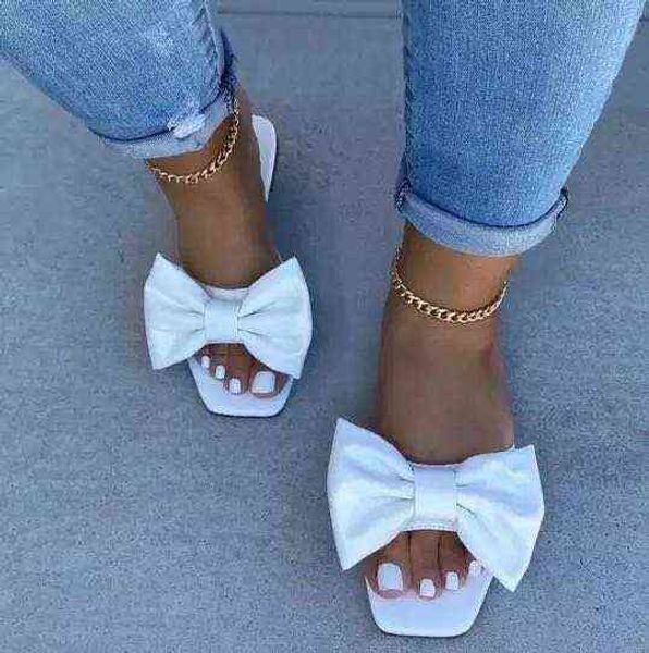 43 large size slippers summer new european and american flat bowknot women's casual slippers spot y220412, Black
43 large size slippers summer new european and american flat bowknot women's casual slippers spot y220412, Black