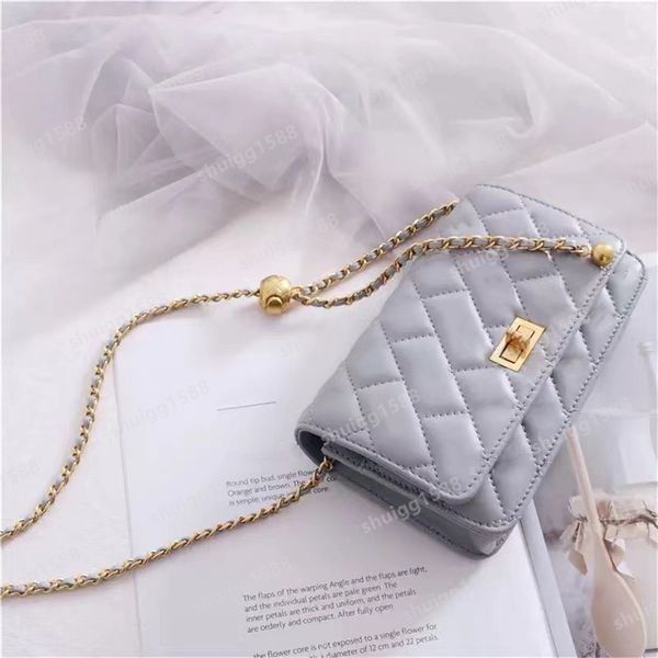 9a high women's handbag sheepskin handbag fashion gold chain flip wallet cross designer bag luxury waist wallets
9a high women's handbag sheepskin handbag fashion gold chain flip wallet cross designer bag luxury waist wallets