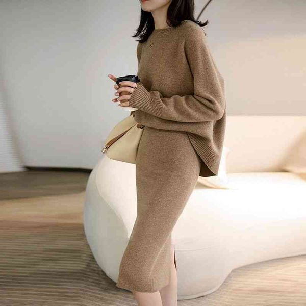 two piece dress celebrity small fragrance, foreign style, royal sister age reducing sweater with skirt, two-piece suit, autumn and winter oa, White
two piece dress celebrity small fragrance, foreign style, royal sister age reducing sweater with skirt, two-piece suit, autumn and winter oa, White