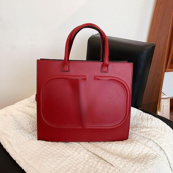2022 new ladies ol commuter handbag bag op08 fashion large capacity trend printing letters solid color net red one shoulder diagonal tote ba
2022 new ladies ol commuter handbag bag op08 fashion large capacity trend printing letters solid color net red one shoulder diagonal tote ba