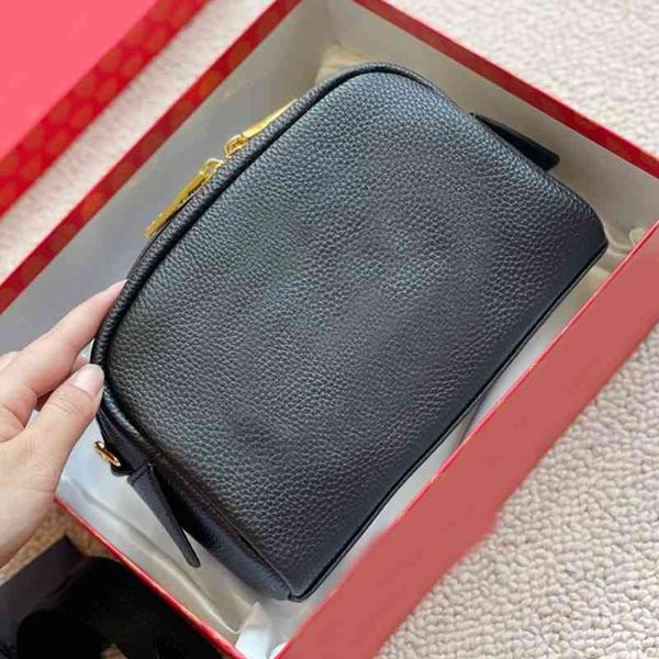 women luxurys designers camera crossbody bags women handbag leather cosmetic shoulder bag lady zipper purse 220527 zhouzhoubao123
women luxurys designers camera crossbody bags women handbag leather cosmetic shoulder bag lady zipper purse 220527 zhouzhoubao123
