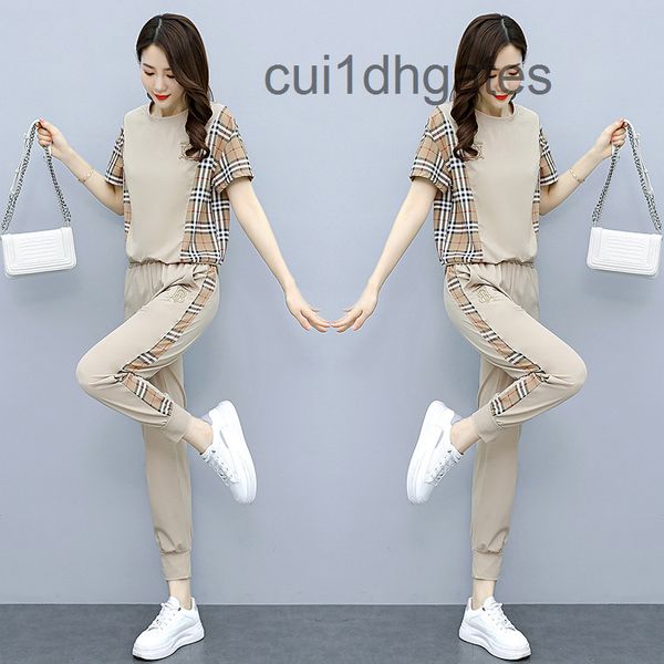 2022 designer b br t shirt fashion leisure sports suit women's new summer 2022 dress elegant temperament color contrast two-piece fashi, White
2022 designer b br t shirt fashion leisure sports suit women's new summer 2022 dress elegant temperament color contrast two-piece fashi, White