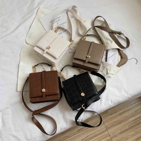 fashion women's new high-quality versatile bag luxury designer ins net red stone pattern small square shaped chain diagonal cross porta
fashion women's new high-quality versatile bag luxury designer ins net red stone pattern small square shaped chain diagonal cross porta