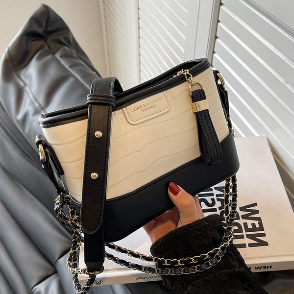 designer bags this year's popular small women's 2022 summer new fashion versatile messenger chain one shoulder stray
designer bags this year's popular small women's 2022 summer new fashion versatile messenger chain one shoulder stray