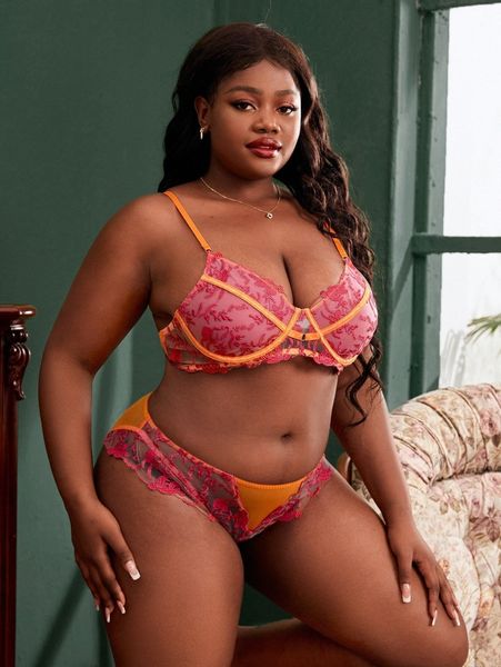 plus floral embroidered mesh underwire lingerie set without liner e8gb#, Black;white
plus floral embroidered mesh underwire lingerie set without liner e8gb#, Black;white