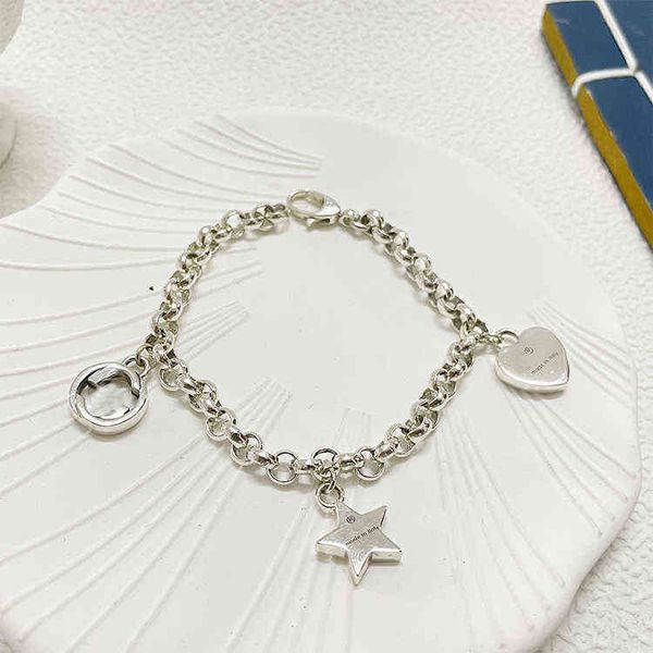 chain silver antique star heart-shaped pendant exquisite bracelet for men and women lovers, Black
chain silver antique star heart-shaped pendant exquisite bracelet for men and women lovers, Black