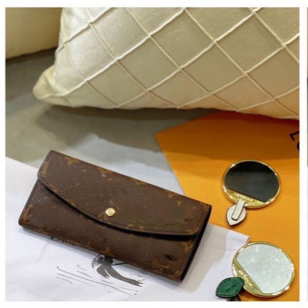 classic stripe panel women's wallets famous brand large capacity ladies coin purse luxury designer long clutch bags brand multi-card fe, Red;black
classic stripe panel women's wallets famous brand large capacity ladies coin purse luxury designer long clutch bags brand multi-card fe, Red;black