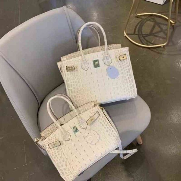 hi tag custom crocodile pattern color matching platinum bag real leather bag 2021 new versatile atmospheric one shoulder messenger hand
hi tag custom crocodile pattern color matching platinum bag real leather bag 2021 new versatile atmospheric one shoulder messenger hand