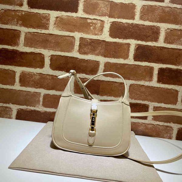 luxury designer bags leather totes fashion underarm women shoulder crossbody mobile wallets
luxury designer bags leather totes fashion underarm women shoulder crossbody mobile wallets