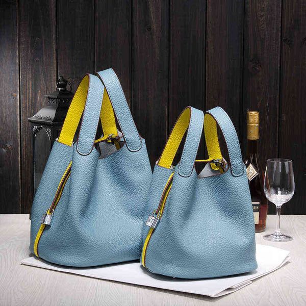 aaa brand designer bag famous luxury handbag women bag hight quality ladies genuine leather s designer lock shopping totes bucket
aaa brand designer bag famous luxury handbag women bag hight quality ladies genuine leather s designer lock shopping totes bucket
