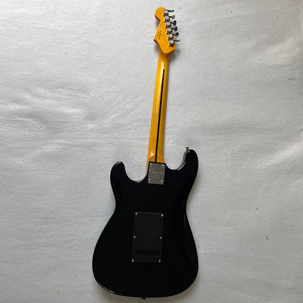 classic brand electric guitar three single pickup combination solid wood bright paint delivery to home
classic brand electric guitar three single pickup combination solid wood bright paint delivery to home