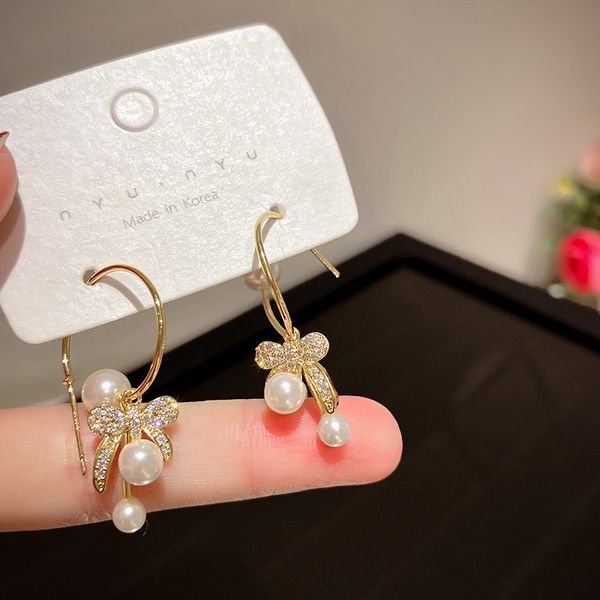 real gold plated 925 silver needle korean pearl micro inlaid zircon bow earrings earrings temperament design eardrop for women, Golden
real gold plated 925 silver needle korean pearl micro inlaid zircon bow earrings earrings temperament design eardrop for women, Golden