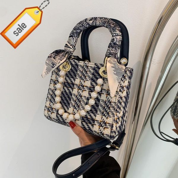one silk chain portable small s new trendy shoulder s fashion all-match women's bags 2022
one silk chain portable small s new trendy shoulder s fashion all-match women's bags 2022