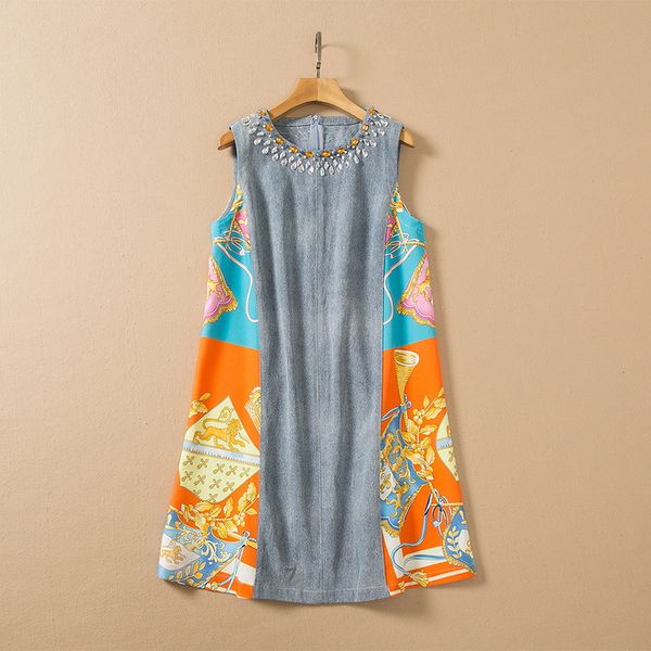 european and american women's wear spring 2022 new sleeveless beaded jean mosaic print fashion dress, Black;gray
european and american women's wear spring 2022 new sleeveless beaded jean mosaic print fashion dress, Black;gray