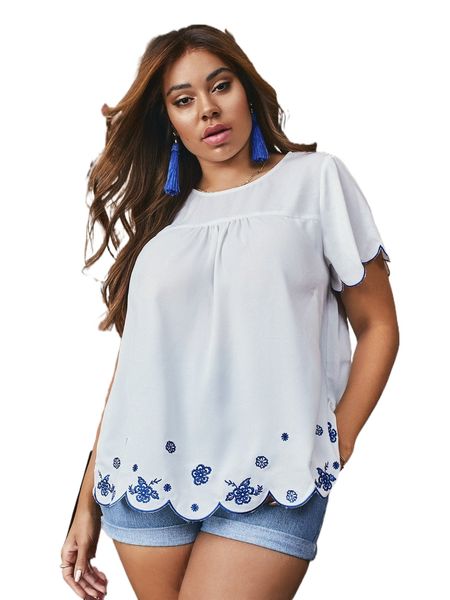 plus floral embroidery scallop trim blouse d6u3#, Black
plus floral embroidery scallop trim blouse d6u3#, Black