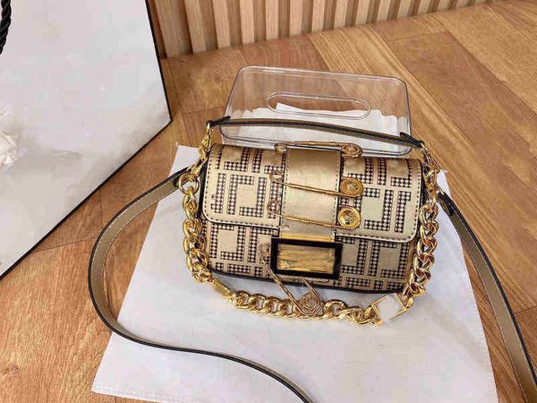 evening bags chain baguette bags handbag fashion letter shoulder bag crossbody pu leather hasp hardware lady wallet y0807
evening bags chain baguette bags handbag fashion letter shoulder bag crossbody pu leather hasp hardware lady wallet y0807