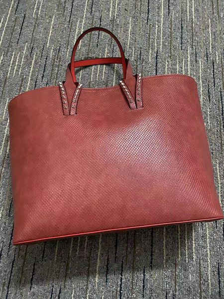 woman luxurys printing set bags redbottoms shoulder bags genuine leather rivets spikes bow crossbody tote cabata designer shopping handbags
woman luxurys printing set bags redbottoms shoulder bags genuine leather rivets spikes bow crossbody tote cabata designer shopping handbags