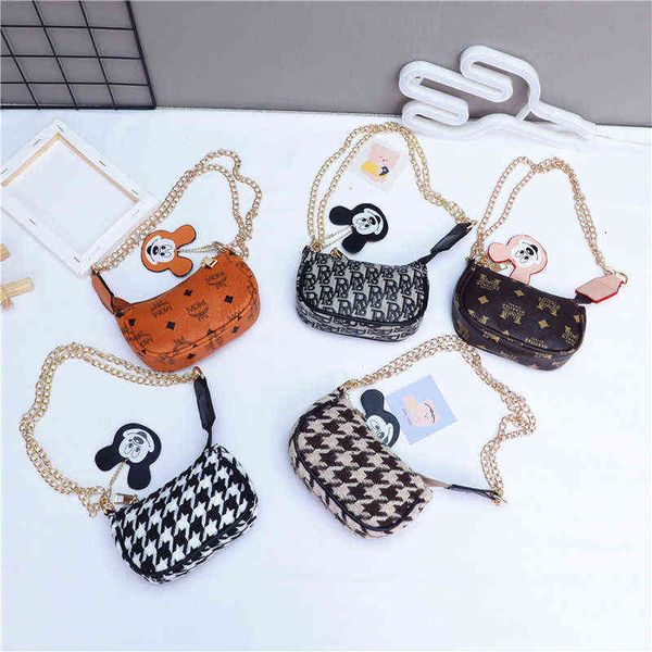 n children's messenger bag princess shoulder bag baby pu bag cute girl's small fashion versatile zero wallet, Black
n children's messenger bag princess shoulder bag baby pu bag cute girl's small fashion versatile zero wallet, Black