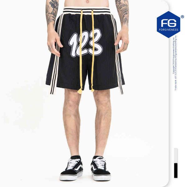men's shorts fg men's wear spring and summer fashion br american high street fog mesh basketball casual sports shorts wo 2uad, White;black
men's shorts fg men's wear spring and summer fashion br american high street fog mesh basketball casual sports shorts wo 2uad, White;black