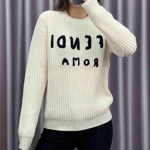women's knits & tees f home english alphabet three-dimensional embroidery round neck leisure long sleeve thickened autumn winter t-shir, White
women's knits & tees f home english alphabet three-dimensional embroidery round neck leisure long sleeve thickened autumn winter t-shir, White