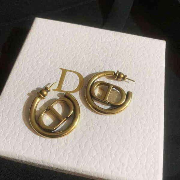 2022 factory wholesale new home dijia antique bronze used simple female earrings jewelry, Golden
2022 factory wholesale new home dijia antique bronze used simple female earrings jewelry, Golden