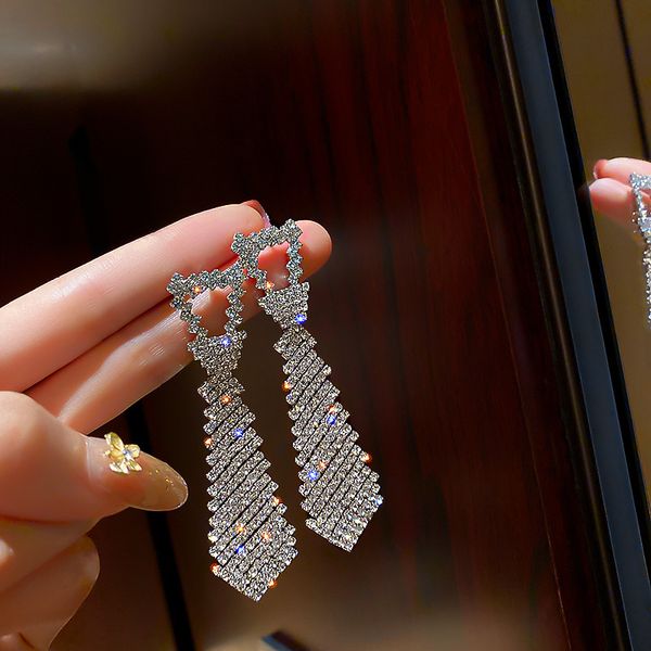 925 silver needle european and american splendid diamond tie earrings irregular fashion earrings temperament rhombus personalized eardrop, Golden
925 silver needle european and american splendid diamond tie earrings irregular fashion earrings temperament rhombus personalized eardrop, Golden