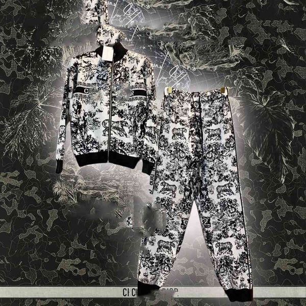 animal printing zipper coat + small foot pants two-piece set new leisure suit women, White
animal printing zipper coat + small foot pants two-piece set new leisure suit women, White