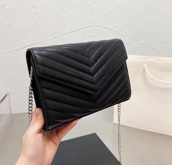 genuine leather handbag comes with dust bag woc chain bag women luxurys fashion designers bags female clutch classic girl
genuine leather handbag comes with dust bag woc chain bag women luxurys fashion designers bags female clutch classic girl