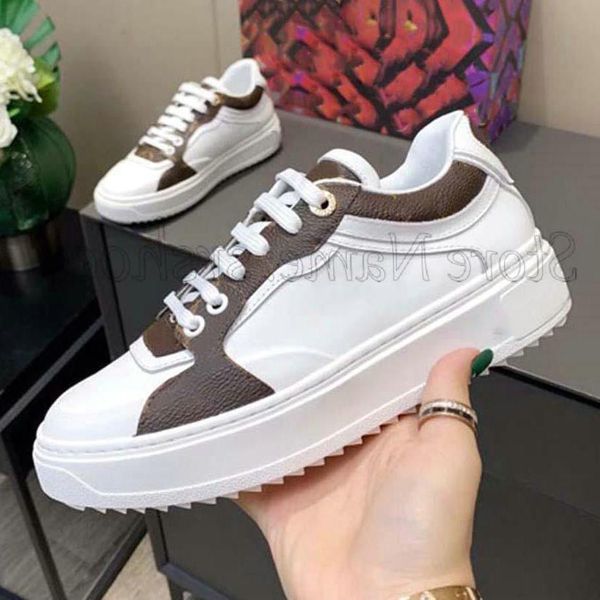 shoes 2021ss classic time out printed casual women low sneaker luxurys designer italy treaded rubber outsole calf leather trainers
shoes 2021ss classic time out printed casual women low sneaker luxurys designer italy treaded rubber outsole calf leather trainers