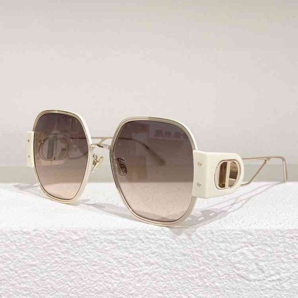 genuine high-quality 22 d net red sunglass female square classic square mens womens luxury brand designer sunglasses driving eyeglasses, White;black
genuine high-quality 22 d net red sunglass female square classic square mens womens luxury brand designer sunglasses driving eyeglasses, White;black