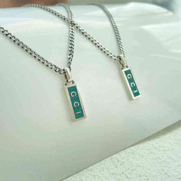 factory outlet silver enamel green pendant bar vertical rectangle masculine and feminine temperament necklace high version
factory outlet silver enamel green pendant bar vertical rectangle masculine and feminine temperament necklace high version