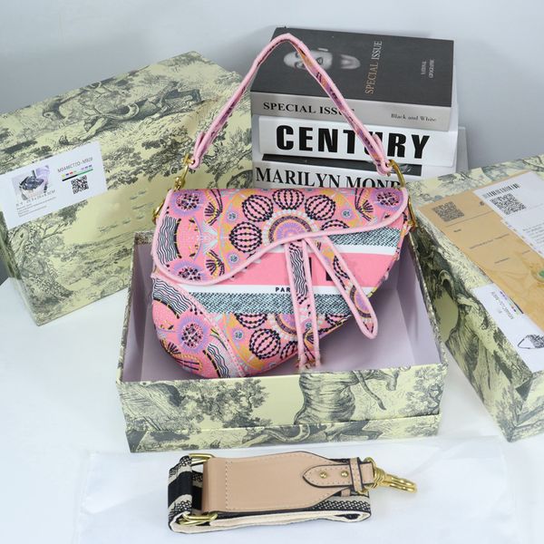 luxury designer wallet bag cross body shoulder purse half moon fashion lady shopping handbag women letter popular totes cartoon pillow 16
luxury designer wallet bag cross body shoulder purse half moon fashion lady shopping handbag women letter popular totes cartoon pillow 16