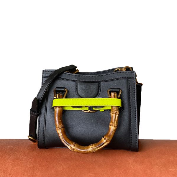 gu 2022 bamboo diana bag shouder bag luxury gift for women mothers fathers day birthday valentines christmas thanksgiving brand leather, Blue;pink
gu 2022 bamboo diana bag shouder bag luxury gift for women mothers fathers day birthday valentines christmas thanksgiving brand leather, Blue;pink