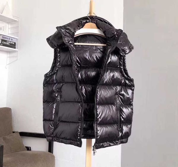 designer maya mens down vests france brand badge women luxury black vest size1-5, Black;white
designer maya mens down vests france brand badge women luxury black vest size1-5, Black;white