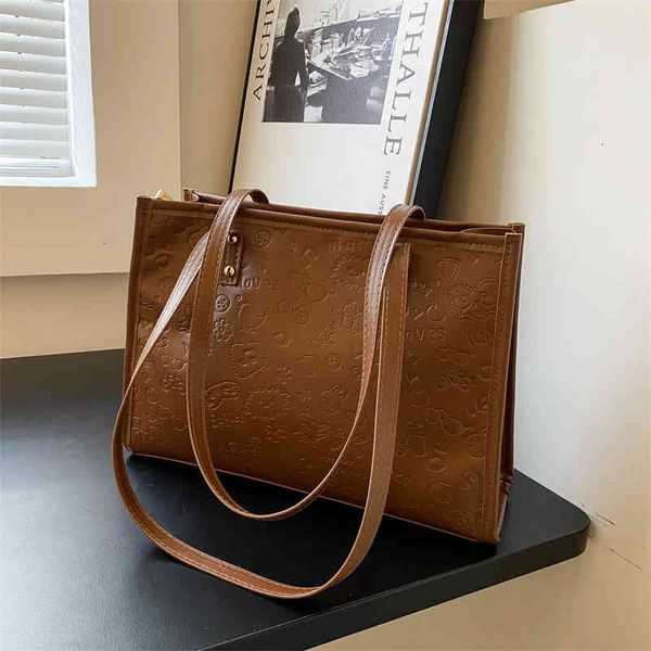 bags handbags 2022 oblique span embossed pu women's large capacity shoulder portable urban style fashion trend versatile, Black;red
bags handbags 2022 oblique span embossed pu women's large capacity shoulder portable urban style fashion trend versatile, Black;red