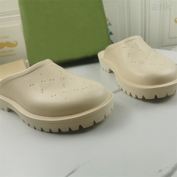 2023 new trend fashion hollow pattern slippers transparent wear-resistant material sandals rubber flat slippers trend, Black
2023 new trend fashion hollow pattern slippers transparent wear-resistant material sandals rubber flat slippers trend, Black