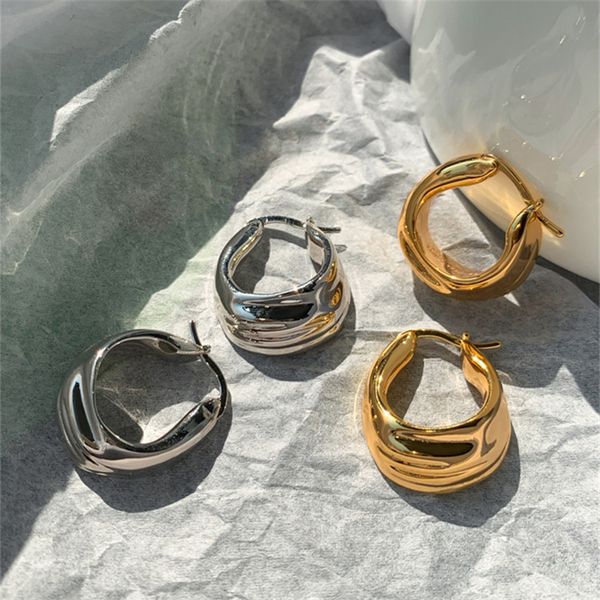 ins french high-end gold irregular line earrings stud female niche design light luxury unique fashion party all-match jewelry gift, Golden;silver
ins french high-end gold irregular line earrings stud female niche design light luxury unique fashion party all-match jewelry gift, Golden;silver