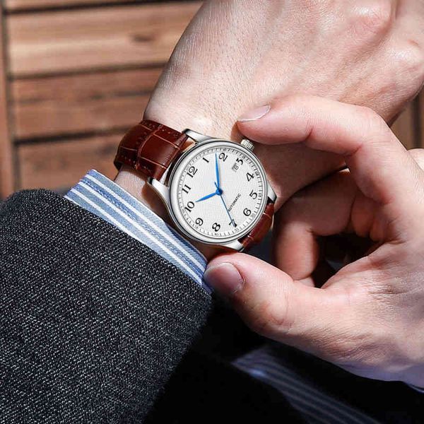 selling high-quality swiss longs master watch men's automatic mechanical leisure business waterproof retro simple quartz watch, Slivery;brown
selling high-quality swiss longs master watch men's automatic mechanical leisure business waterproof retro simple quartz watch, Slivery;brown