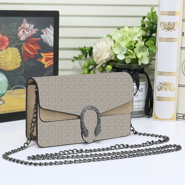 2022 womens cross body bags luxury handbags chain classic mini envelope bag retro purse fashion dinner shoulder designer bag wallets
2022 womens cross body bags luxury handbags chain classic mini envelope bag retro purse fashion dinner shoulder designer bag wallets