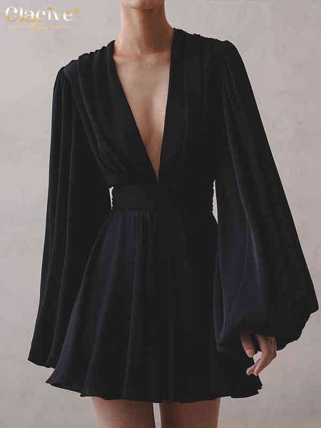 clacive deep v-neck mini dress lady fashion slim puff sleeve black dress elegant pleated high waist dresses for women 2022 t220804, Black;gray
clacive deep v-neck mini dress lady fashion slim puff sleeve black dress elegant pleated high waist dresses for women 2022 t220804, Black;gray