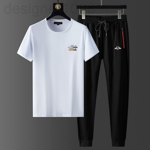 men's jackets designer 2022 summer new little bee embroidery round neck men's trend short sleeve t-shirt diamond slim fit fashion, Black;brown
men's jackets designer 2022 summer new little bee embroidery round neck men's trend short sleeve t-shirt diamond slim fit fashion, Black;brown