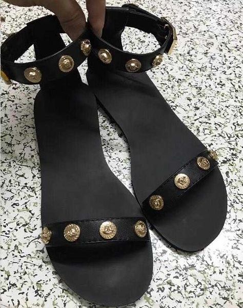 2019 ladies flat sandals luxury designers flip flops design slides women fashion slippers hig, Black
2019 ladies flat sandals luxury designers flip flops design slides women fashion slippers hig, Black