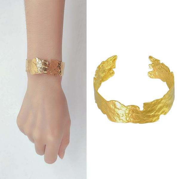 bracelets for women cuff bracelets charm bangles jewelry customized costume luxury fashion punk wedding birthday copper channel setting part, Golden;silver
bracelets for women cuff bracelets charm bangles jewelry customized costume luxury fashion punk wedding birthday copper channel setting part, Golden;silver
