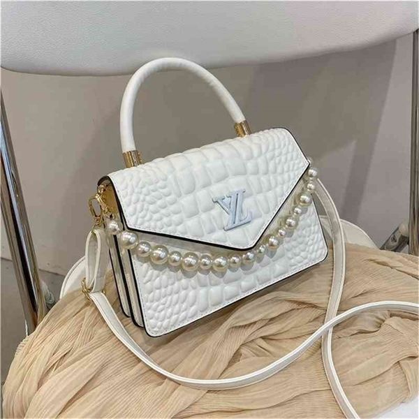 pattern hand autumn pearl small square foreign style single shoulder bag store 80% off outlet online
pattern hand autumn pearl small square foreign style single shoulder bag store 80% off outlet online