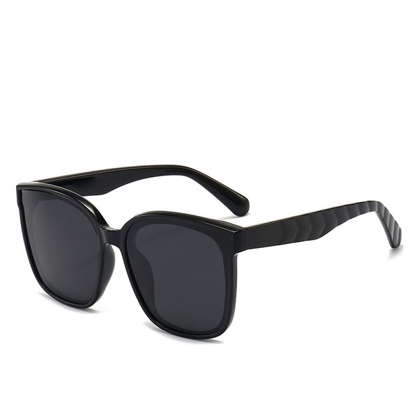 summer men's and women's sunglasses with metal logo fashion women's brand full frame uv400 lenses large square luxury packagi, White;black
summer men's and women's sunglasses with metal logo fashion women's brand full frame uv400 lenses large square luxury packagi, White;black