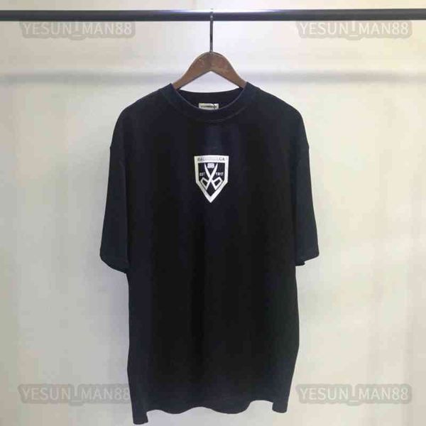 designer luxury spring summer balencaigas classic 1917 shield scissors printed t shirt mens and womens couple loose short sleeve tee, White;black
designer luxury spring summer balencaigas classic 1917 shield scissors printed t shirt mens and womens couple loose short sleeve tee, White;black