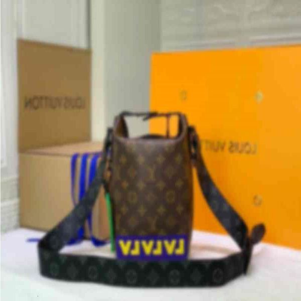 1 ggs lvs louiseity viutonitys louiss vuttonss size luxurious bags men women shoulder bag handbag and brand birthday gift luxury textur acka, Brown;gray
1 ggs lvs louiseity viutonitys louiss vuttonss size luxurious bags men women shoulder bag handbag and brand birthday gift luxury textur acka, Brown;gray