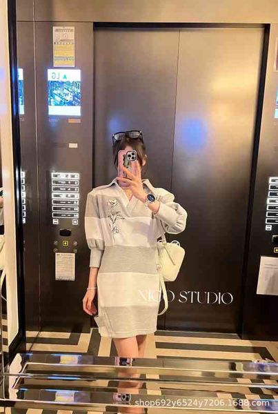 casual dresses spring and summer niche design trendy brand stitched stripe embroidered polo collar dress shows thin skirt cobh, Black;gray
casual dresses spring and summer niche design trendy brand stitched stripe embroidered polo collar dress shows thin skirt cobh, Black;gray