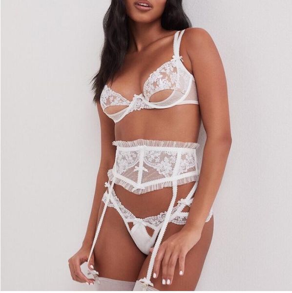 black and white women's underwear bras sets french embroidered lace luxury noble hollow underwear with steel ring ultra-thin see-throug, Red;black
black and white women's underwear bras sets french embroidered lace luxury noble hollow underwear with steel ring ultra-thin see-throug, Red;black